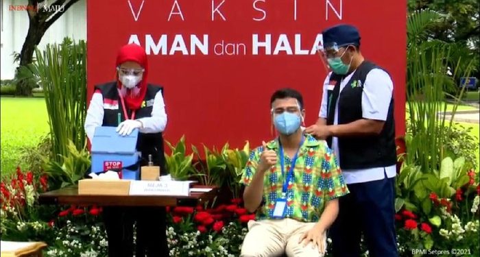 Raffi Ahmad Usai Vaksinasi Corona: Kayak Digigit Semut, Jadi Ngantuk Dikit