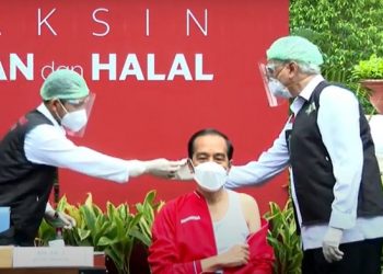 Usai Vaksinasi Ke-2, Jokowi Ingatkan Jaga Prokes: Hindari Kerumunan!