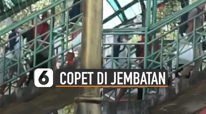 VIDEO: Viral Aksi Copet di Jembatan Penyeberangan