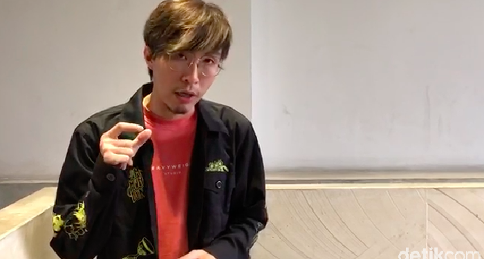 dr Tirta Bela Jokowi soal Kerumunan di Maumere NTT