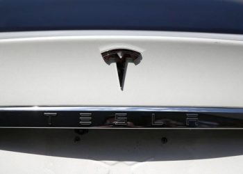 Heboh Simpang Siur Investasi Tesla di Indonesia