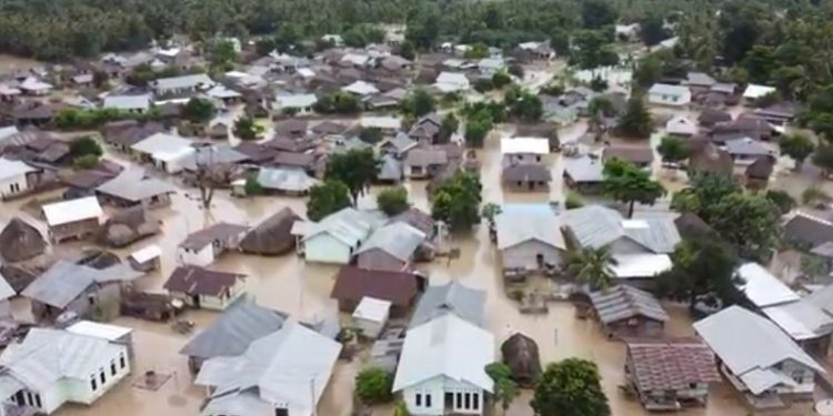 #SolidaritasUntukNTT simpati dari Indonesia