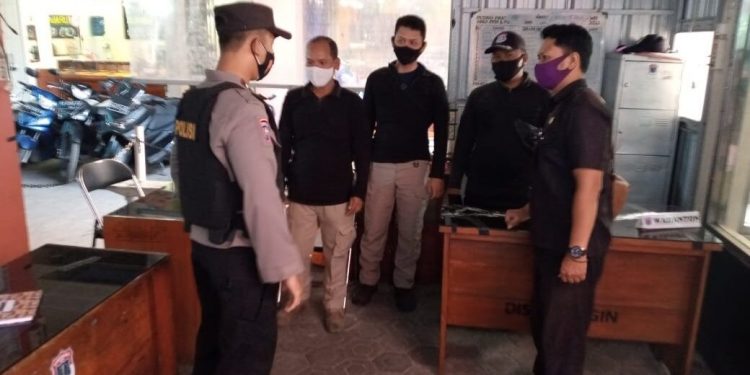 Pasca Lebaran Polsek KP. Mentaya Lakukan Imbauan Kepada Satpam Di Pasar PPM Sampit.