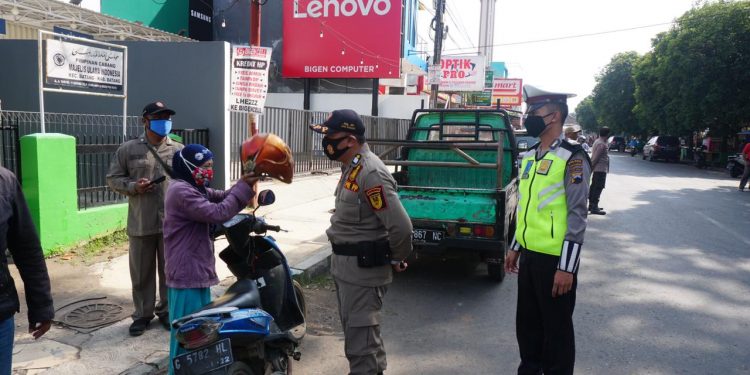 Upaya Polres Batang Disiplinkan Penggunaan Masker di Operasi Yustisi