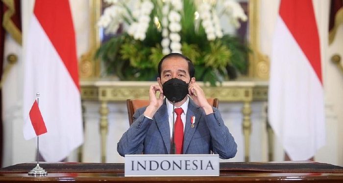 Jokowi Ajak Warga Selalu Pakai Masker ke Manapun