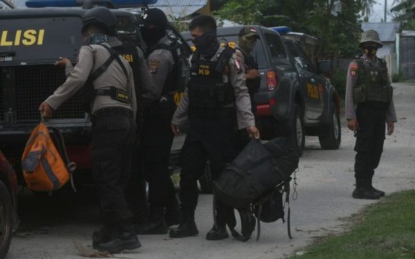 Densus 88 Tangkap 4 Terduga Teroris Jaringan JAD Jawa Barat
