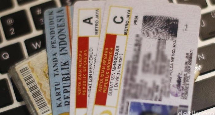 Polri Pastikan Syarat Wajib Vaksin untuk Bikin SIM-SKCK Hoax