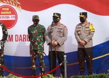 Panglima TNI dan Kapolri Kembali Tinjau Pelaksanaan Vaksinasi di Solo