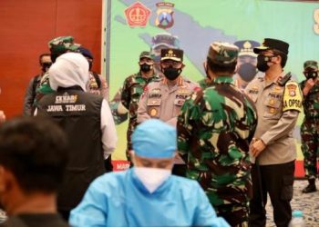 TNI-Polri Siap Fasilitasi Warga Yogyakarta yang Ingin Percepat Vaksinasi Massal