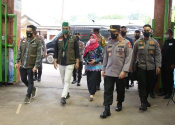 Kolaborasi Vaksinasi Massal Polri Dengan PB HMI dan PB SEMMI di Universitas Indraprasta