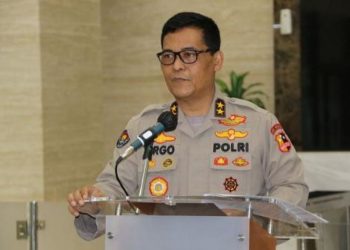 Panglima TNI dan Kapolri Roadshow Tinjau Vaksinasi Massal dan Pos Penyekatan