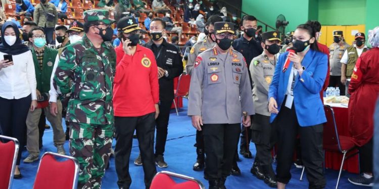 Polri Bersama Mahasiswa Bersinergi Dalam Penanggulangan Pandemi Covid-19