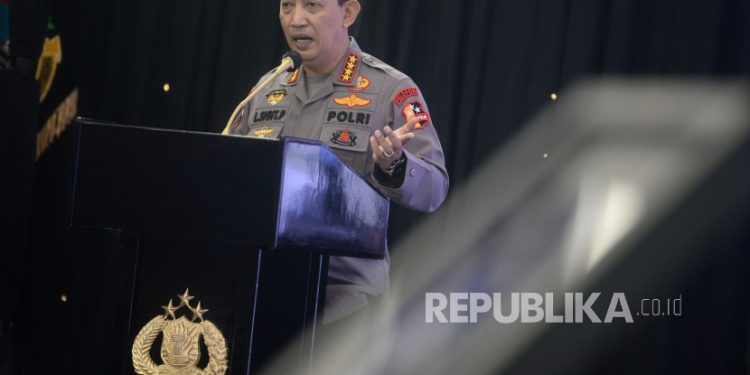 Kapolri Instruksikan Pembentukan Posko PPKM di Setiap Pasar