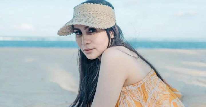 Momo Geisha Liburan ke Bali, Netizen Ingatkan PPKM Darurat