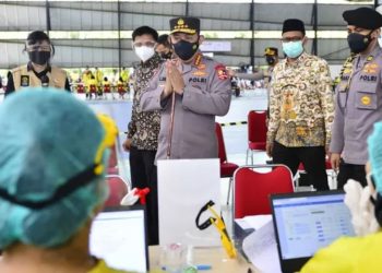 Tinjau SVMI di UI, Kapolri: Hilangkan Perbedaan Bersatu Lawan Covid-19