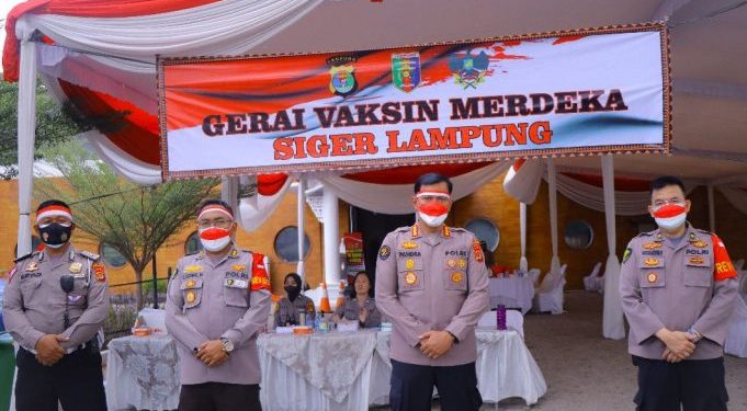 HUT Ke-76 RI, Polda Gelar Vaksinasi Merdeka Siger Lampung