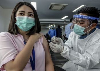 Kadin Gandeng TNI-Polri Luncurkan Mobil Vaksin Keliling