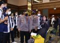 Kapolri Lepas 34 Bus Vaksinasi Keliling di Jakarta