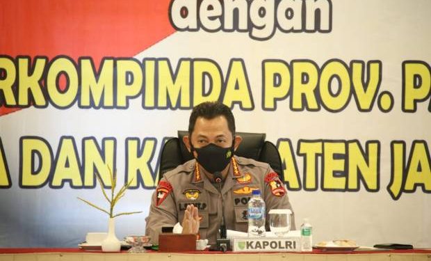 Pimpin Rapat Forkopimda Jayapura, Kapolri Tekankan Kesiapan PON dan Penanganan Covid-19