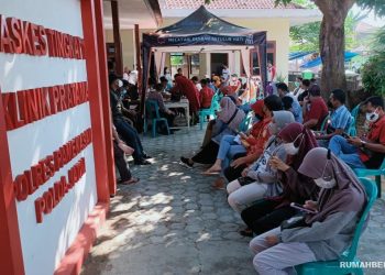 Polres Pamekasan Gelar Vaksinasi,Di Gerai Vaksin Presisi Pada PKL