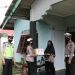 Jelang HUT Lalu Lintas, Polres Lingga Bagi Sembako ke Warga Kurang Mampu
