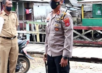 Kapolres Buton Utara Pantau Lokasi Pelaksanaan Vaksin di Pesisir.