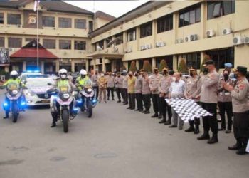 Polda Maluku Salurkan 450 Paket Bansos