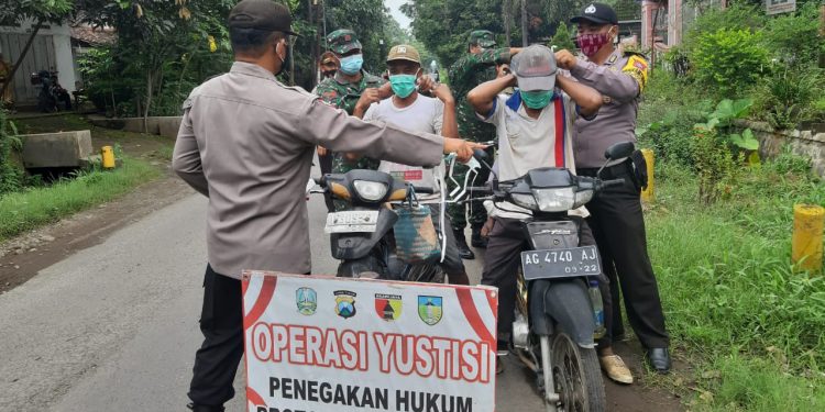 PPKM masih Diperpanjang,  Polsek Kota Himbau Masyarakat terus Ditekankan Pentingnya Prokes