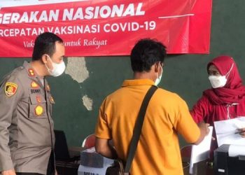 Percepat Vaksinasi, Polres Grobogan Antar Jemput Santri
