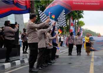 Parade Negara awali Konferensi Polwan Sedunia di Labuhan Bajo