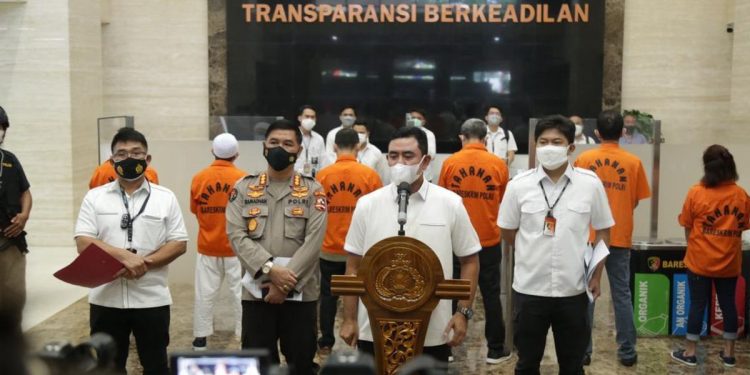 Bareskrim : Investasi Alkes Bodong Berawal dari Testimoni di WhatsApp