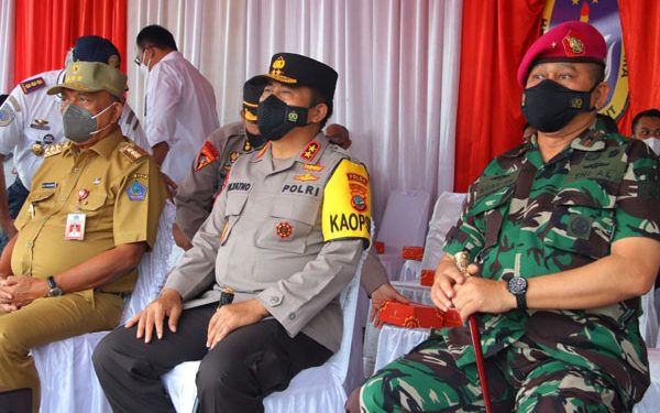 Mantapkan Pengamanan Nataru, Polda Sulut Laksanakan Apel Gelar Pasukan Operasi Lilin Samrat 2021