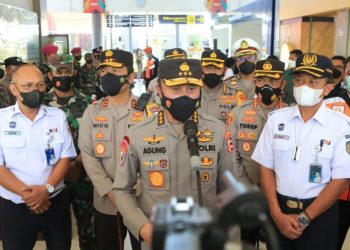 Pastikan Keamanan Natal dan Tahun Baru 2022, Irwasum Polri Cek Prokes serta Pengamanan Tempat Ibadah di Kota Surabaya