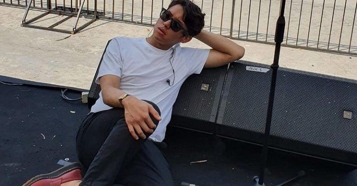 Aktor dan musisi Ardhito Pramono ditangkap karena penyalahgunaan ganja.