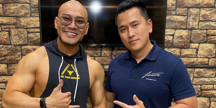 YouTuber Lie Willis Margtan Ulas Arloji Artis, Menyebut Harga Jam Tangan Deddy Corbuzier Rp 1,7 Miliar