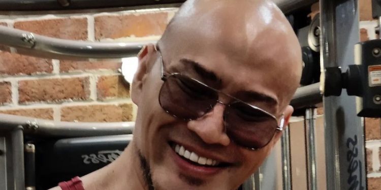 Stand Up Comedy, Deddy Corbuzier Bahas Pernikahan hingga Kontroversi Podcast