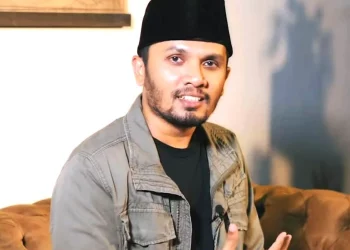 Hanan Attaki Beristri Dua?? Ramai Jadi Perbincangan Netizen