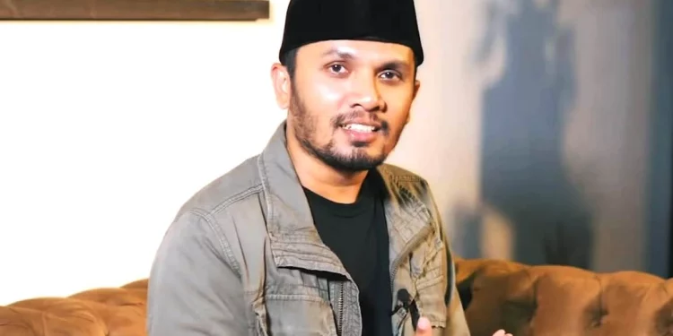 Hanan Attaki Beristri Dua?? Ramai Jadi Perbincangan Netizen