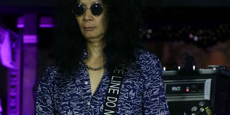 Kisah Cinta di Antara Musik Rock: Perjalanan John Paul Ivan dan Windy Saraswati Menuju Pernikahan