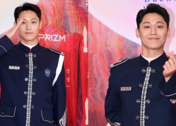 Penampilan Keren Lee Do Hyun di Red Carpet Baeksang Awards 2024 dengan Seragam Militer