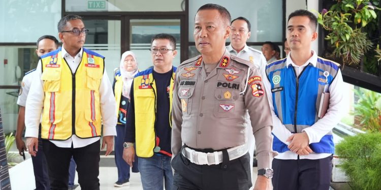 Polri Siapkan Langkah Antisipasi Mudik Nataru 2025: Rekayasa Lalu Lintas dan Jalur Tol Fungsional Diberlakukan