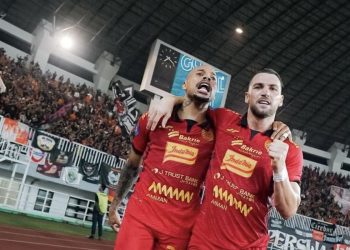 Strategi Baru Carlos Pena: Rizky Ridho Dicoba di Posisi Bek Kiri, Persija Menang Telak atas Madura United