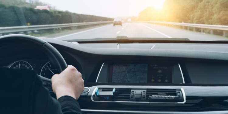 Tips Berkendara Aman dan Nyaman untuk Liburan Akhir Tahun 2024