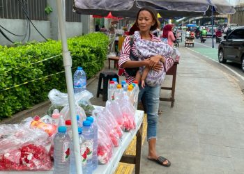 Jelang Ramadhan, Penjual Bunga TPU Karet Bivak Raup Untung Besar