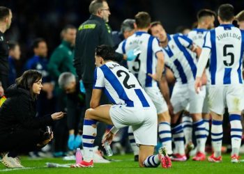 Laga Real Sociedad vs Manchester United Dihentikan Sejenak untuk Berbuka Puasa