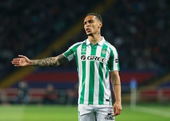 Real Betis Taklukkan Jagiellonia Bialystok 2-0 di Leg Pertama Perempat Final Conference League