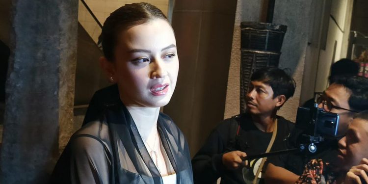 Nino Fernandez Dikabarkan Bertunangan dengan Steffi Zamora, Kimberly Ryder Beri Dukungan