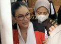 Nikita Mirzani Gugat Bank Terkait Pembukaan Rekening Saat Sidang Kasus TPPU
