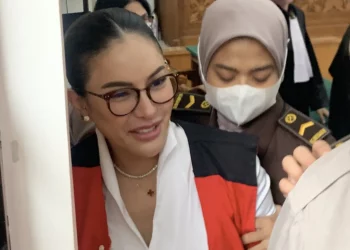 Nikita Mirzani Gugat Bank Terkait Pembukaan Rekening Saat Sidang Kasus TPPU