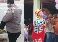 Pak Polisi Jadi Badut Usai Dinas-Demi Nafkah Tambahan